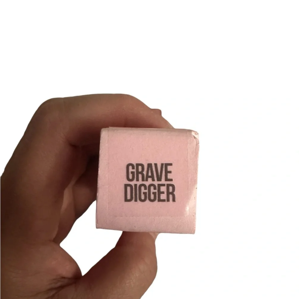 Jeffree Star experience pigment